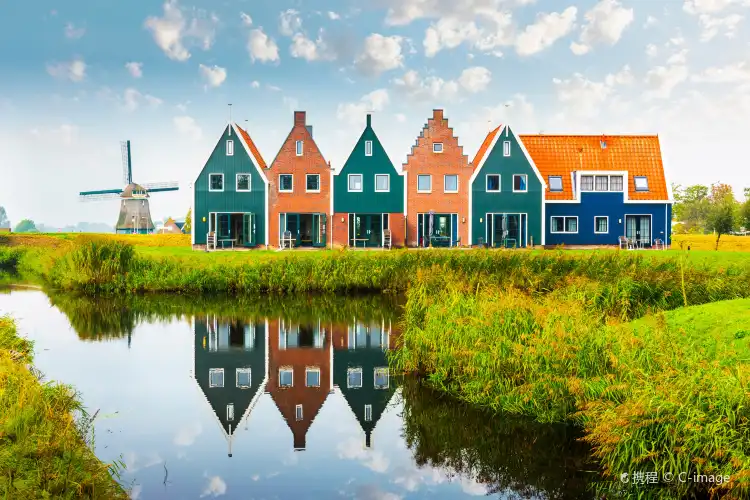 Hotels in Volendam