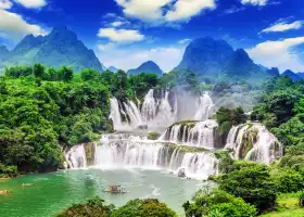 Detian Transnational Waterfall Scenic Spot