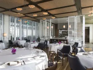 SPAGO DINING ROOM BY WOLFGANG PUCK