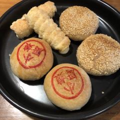 Xiaochunianghuaiyangcai (xinjiekou) User Photo