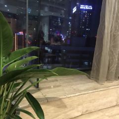 Jin Yuan Hotel Revolving Restaurant User Photo