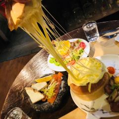 Burger Liquor User Photo