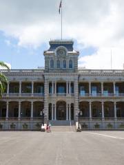 Iolani Palace