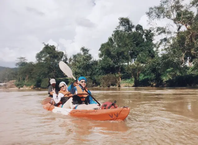 Rafting in Vang Vieng