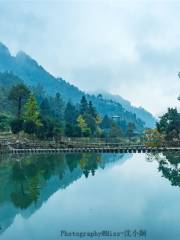 Baizhang Waterfall