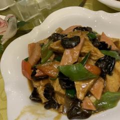 万绿城柏兰廷酒店中餐厅 User Photo
