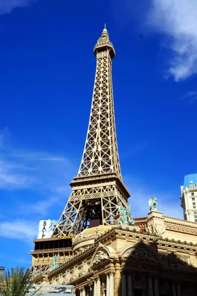 Private Elevator. - Picture of Eiffel Tower Restaurant at Paris Las Vegas -  Tripadvisor