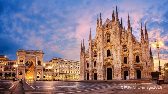 1-day tour to Sforza Castle + Milan Cathedral + Gallerie d'Italia + Monument to Leonardo da Vinci