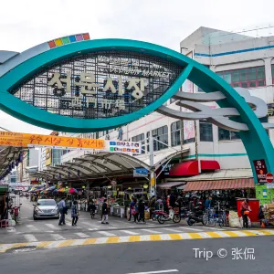Seomun Market