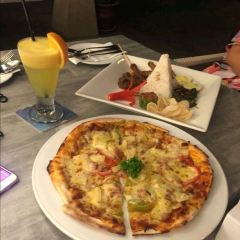Sun Cafe User Photo
