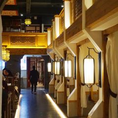 HUAI YANG FLOOR User Photo