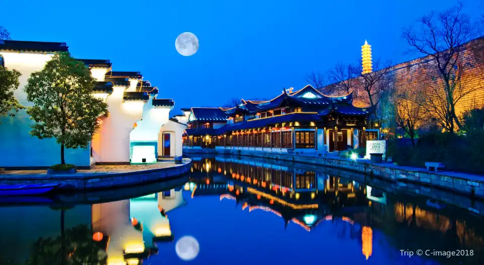 4_Qinhuai River