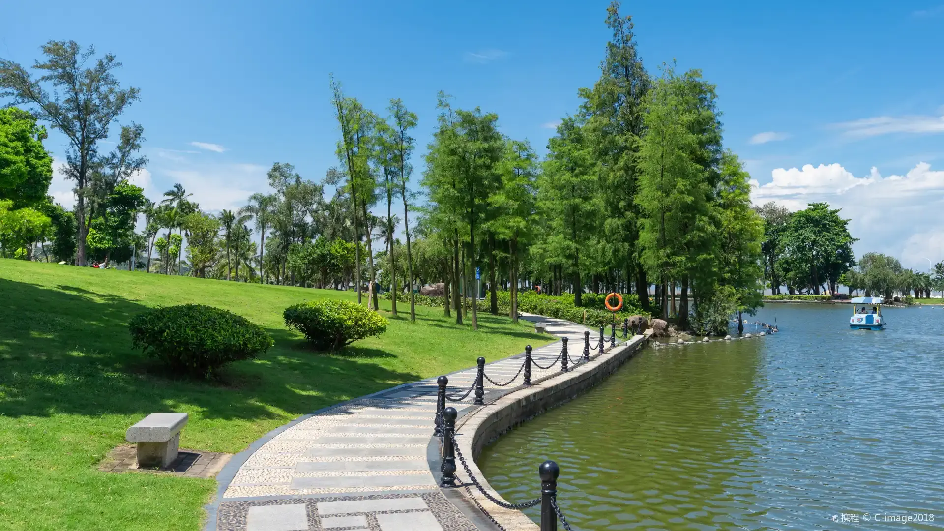 Hoteles cerca de Costal Park