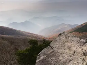 無等山瑞石台