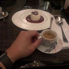 Mercedes Bar 여행 사진