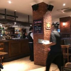 Beefeater Steak House and Pub 여행 사진