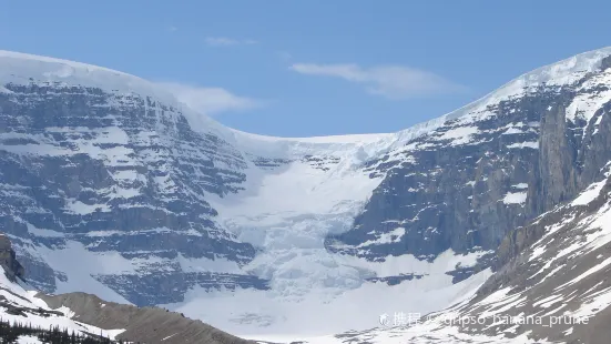 Columbia Icefield Scenic Walks