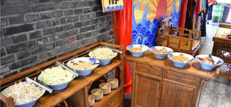辣莊重庆老火锅(迎宾路店)