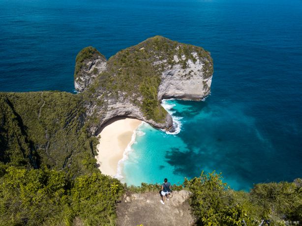 Kelingking Beach