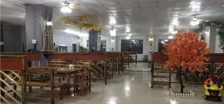 Xiangshuiwanyoujia Seafood Restaurant