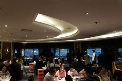 犇犇潮汕牛肉火锅(奉节饭店)