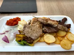 Plac Kitchen & Grill