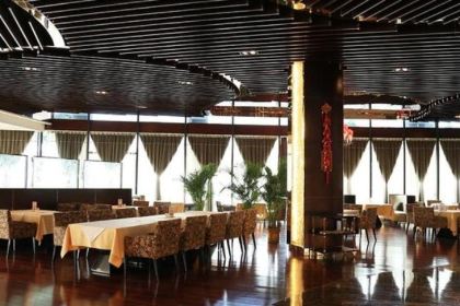 天成大酒店-绿茵阁咖啡厅