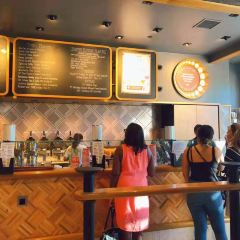 Anuenue Ice Cream & Shave Ice User Photo