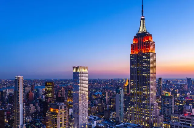 Top 24 Manhattan Hotels: from Budget to Luxury 