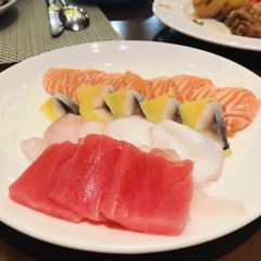 ingdu Le Grand Large Hotel Nanhu·Jing Hu Xuan All-day Restaurant User Photo