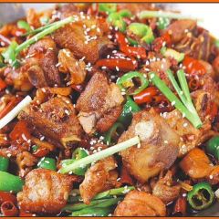 Liuyiguoganguo (qinglian) User Photo