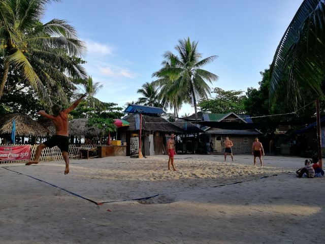 Dumaluan Beach