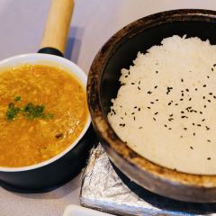 Tian Lun Li  (Xi hu dian) User Photo