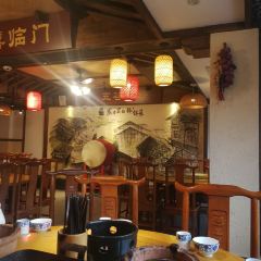 寨子里的钵钵菜(凤凰虹桥店) User Photo