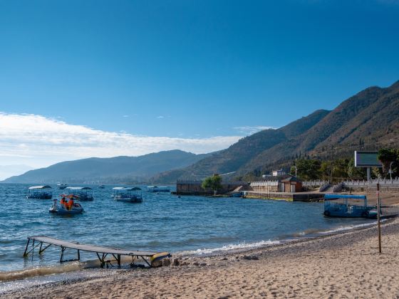 撫仙湖禄充風景区