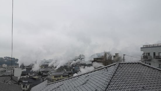 虽然已经离开日本北九州多日，至今难以忘怀别府袅袅升起的汤烟，