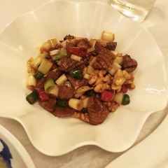 LE CHINOIS User Photo