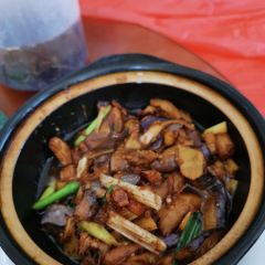 金霞河鲜野菜楼 User Photo