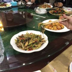 百膳屋冷面烤鱼(海兰之星小区店) User Photo