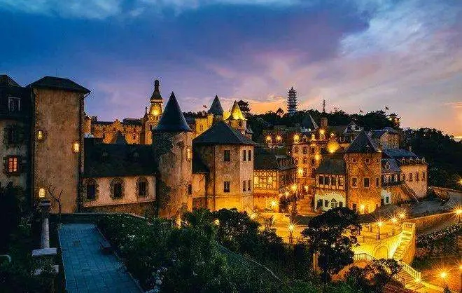 Night Attractions