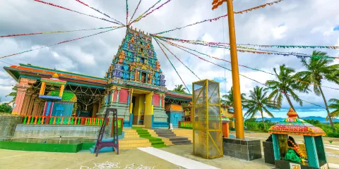 沙巴馬尼亞濕婆廟