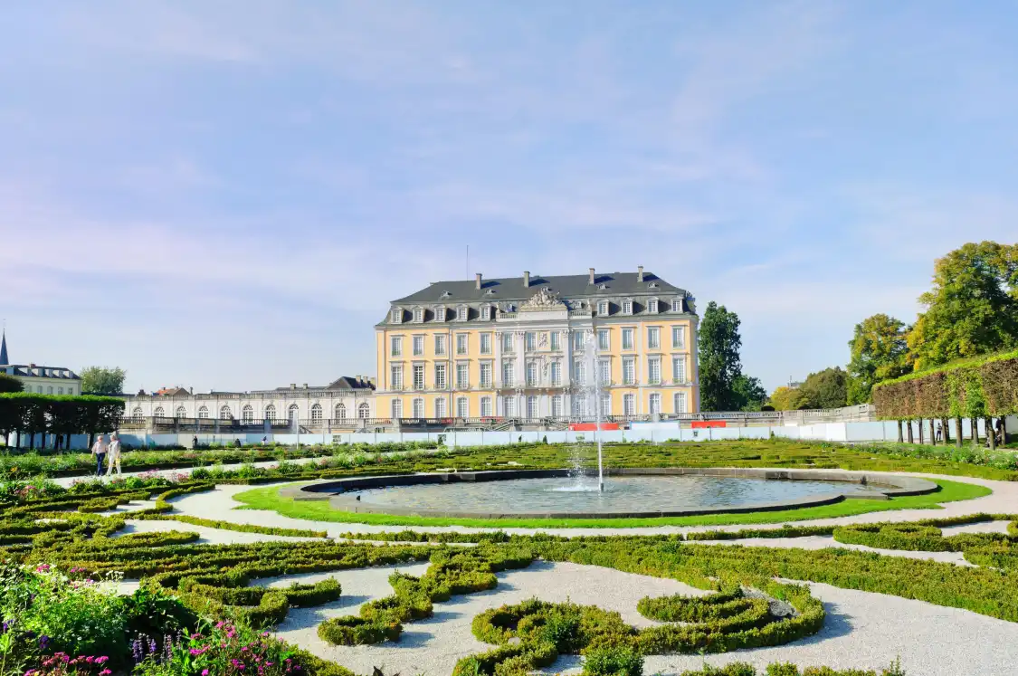 Hotels near The Palaces Augustusburg & Falkenlust