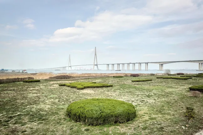 Отели с услугой бассейном в г. Наньтун