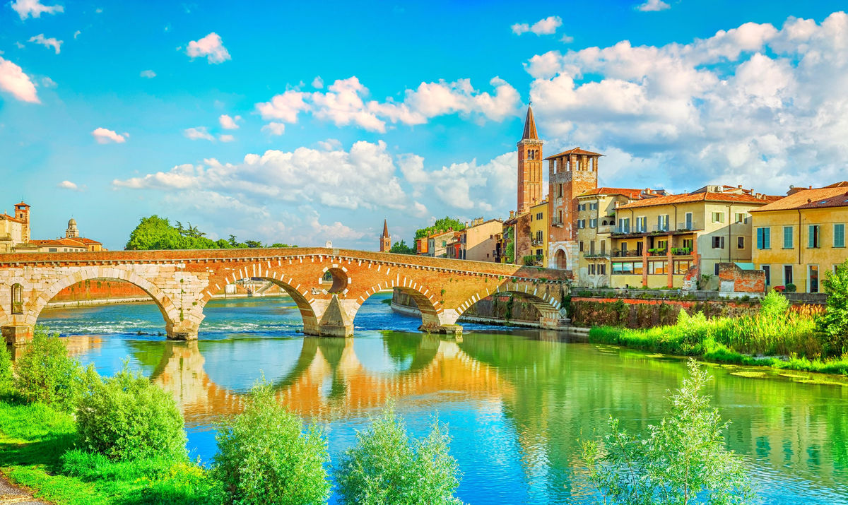 Ponte Pietra