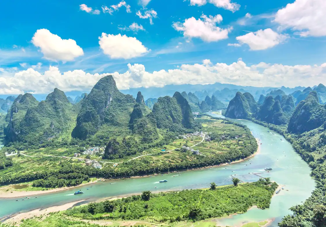 Hotels near Xianggong Mountain