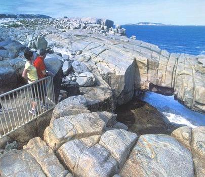 The Gap and Natural Bridge