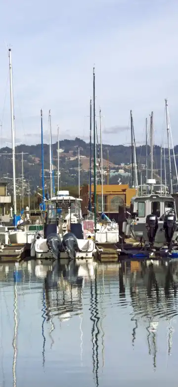 Hotels near Berkeley Marina