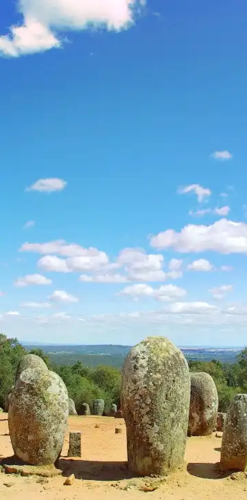 โรงแรมใกล้Almendres Cromlech