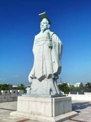 Mausoleum of Emperior Zhu Xiang