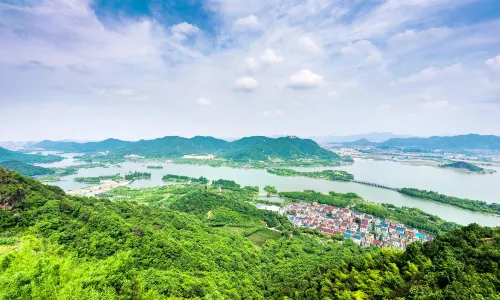 Xiang Lake